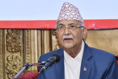 पार्टीका नेता/कार्यकर्तालाई अध्यक्ष ओलीको निर्देशन : एउटै लय र तालमा जनताको घरदैलोमा जानु 