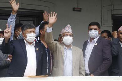 नेपाल नेतृत्वको नेकपा (एस) आठ जिल्लामा नील, जनप्रतिनिधिले एमाले छाडेनन्