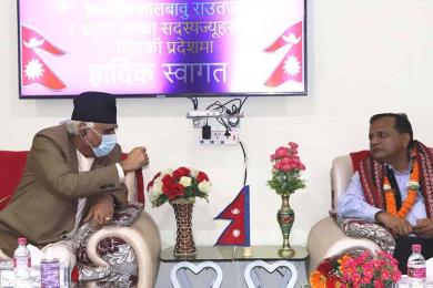 गण्डकी र प्रदेश २ का मुख्यमन्त्रीबीच भेटवार्ता : संघीयता मजबुत पार्न प्रदेशबीच सहकार्य गरौँ 
