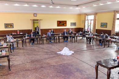 एमाले स्थायी कमिटी बैठक ४ बजे,  के के छन्  एजेण्डा ?