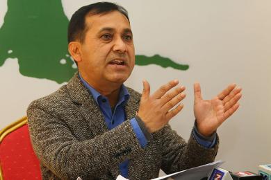 वैद्यलाई विवादास्पद अभिव्यक्ति फिर्ता लिएर आत्मालोचना गर्न कांग्रेसको निर्देशन