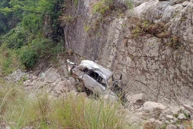 मकवानपुरमा सवारी दुर्घटना, दुईजनाको मृत्यु, एक घाइते