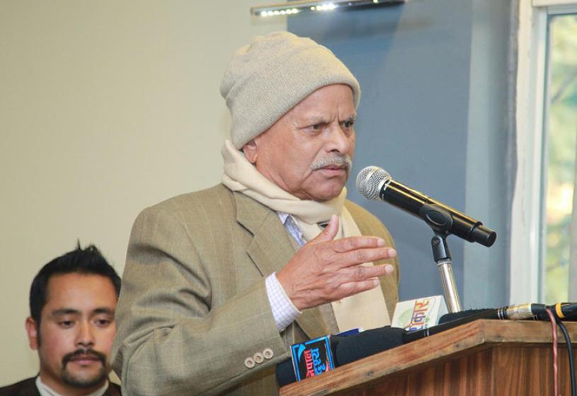 पत्रकारितालाई सङ्कुचित बनाउने प्रयास भइरहेको छ : पूर्वराष्ट्रपति यादव
